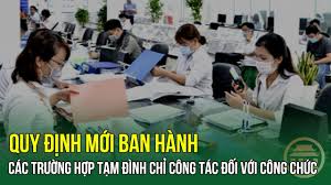 Công chức sẽ bị đình chỉ công tác trong những trường hợp nào?