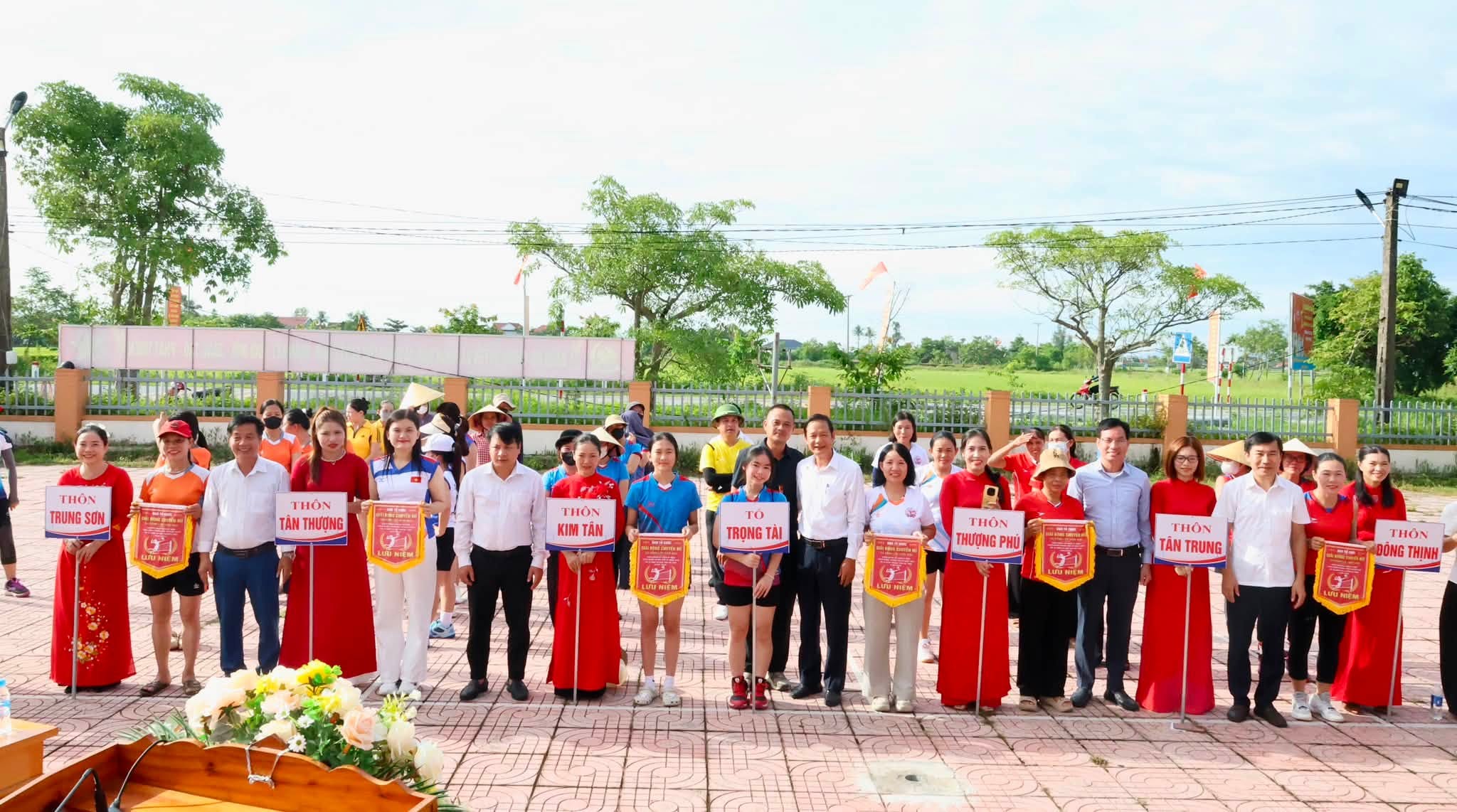 HỒNG LỘC KHAI MẠC GIẢI BÓNG CHUYỀN NỮ NĂM 2026