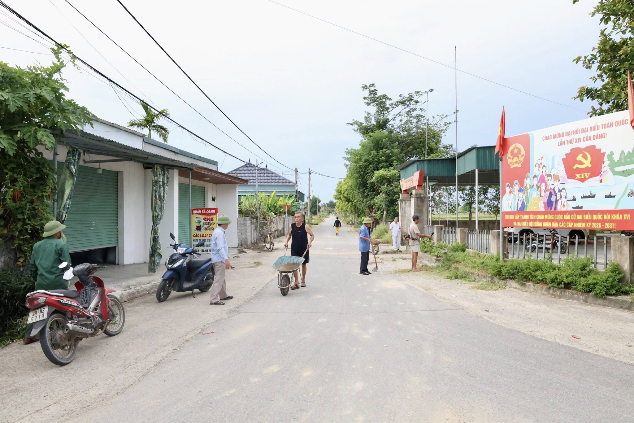 HỒNG LỘC PHÁT ĐỘNG CHIẾN DỊCH RA QUÂN VỆ SINH MÔI TRƯỜNG HƯỞNG ỨNG NGÀY MÔI TRƯỜNG THẾ GIỚI