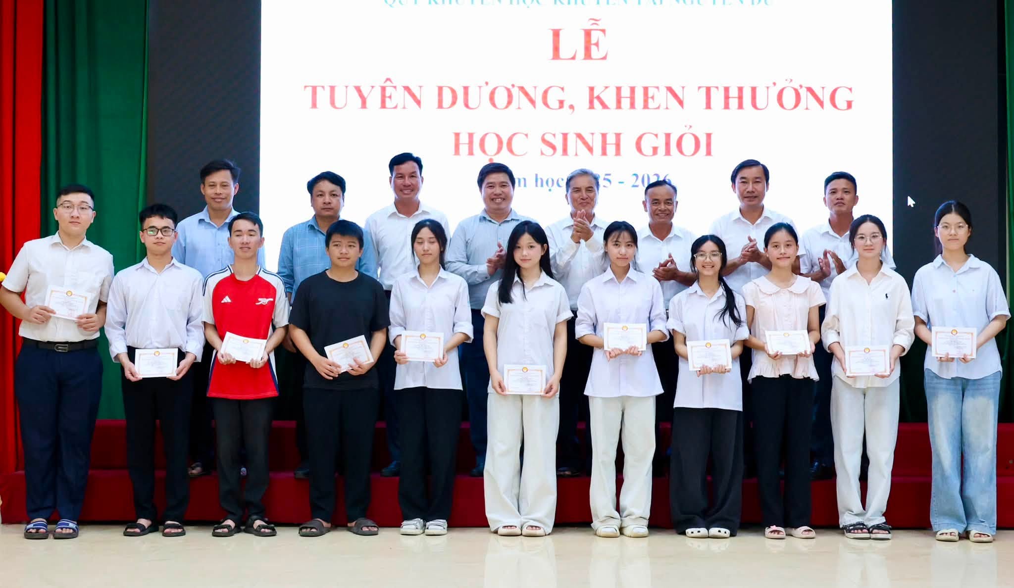 LỄ TUYÊN DƯƠNG KHEN THƯỞNG HỌC SINH GIỎI CẤP TỈNH NĂM HỌC 2025 – 2026.