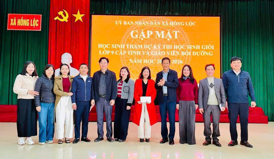 GẶP MẶT HỌC SINH THAM DỰ KỲ THI HỌC SINH GIỎI TỈNH LỚP 9 NĂM HỌC 2025-2026.